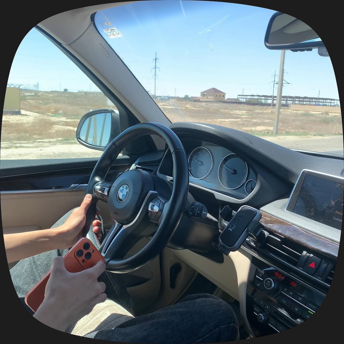 Maksotuly00