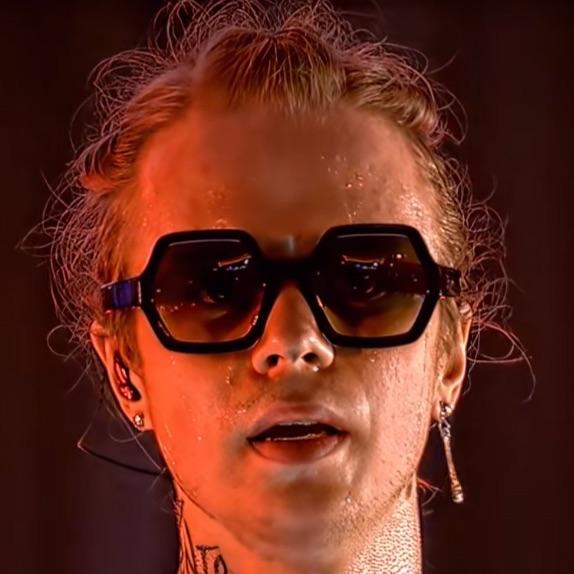alleksi3 avatar