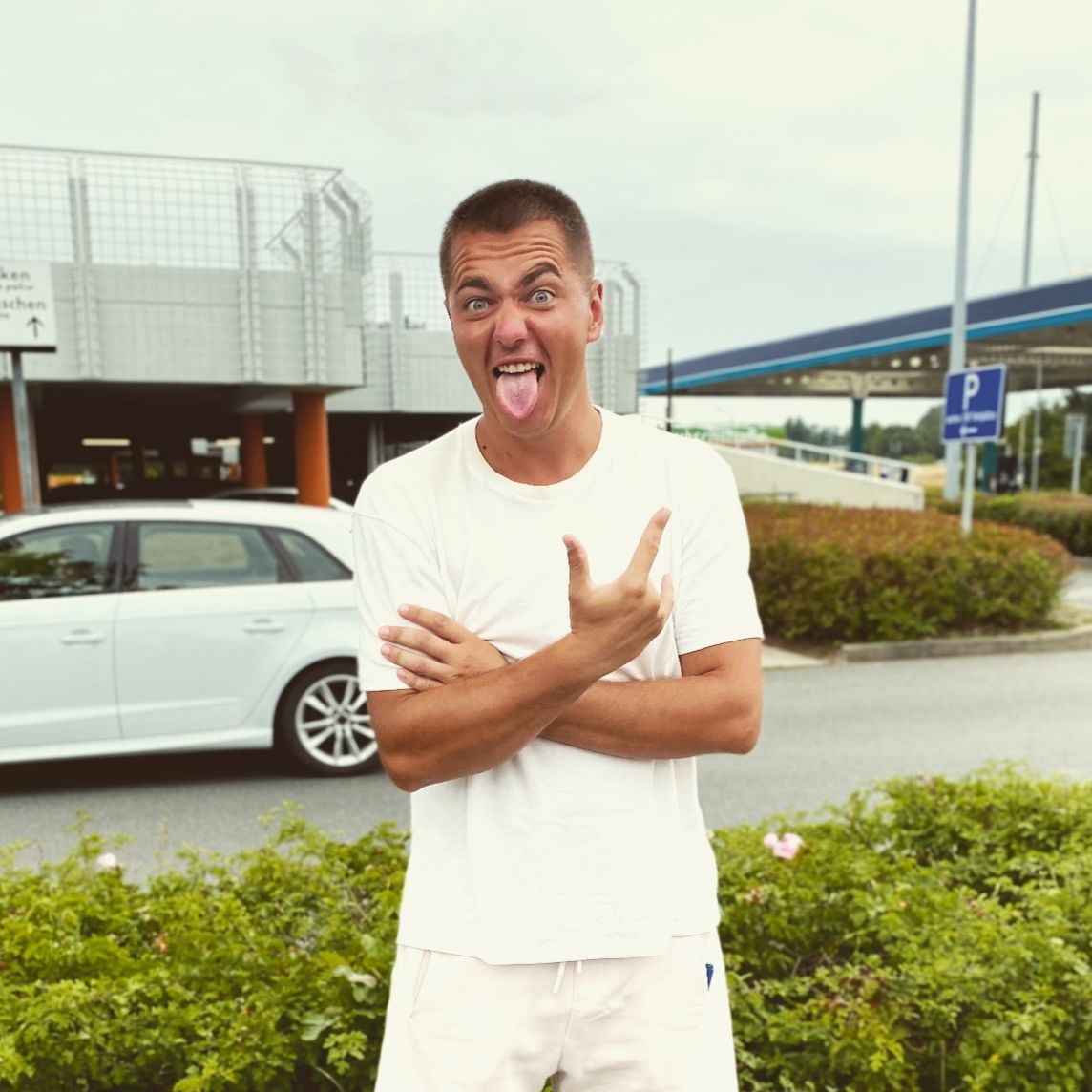 NIK_LITOR