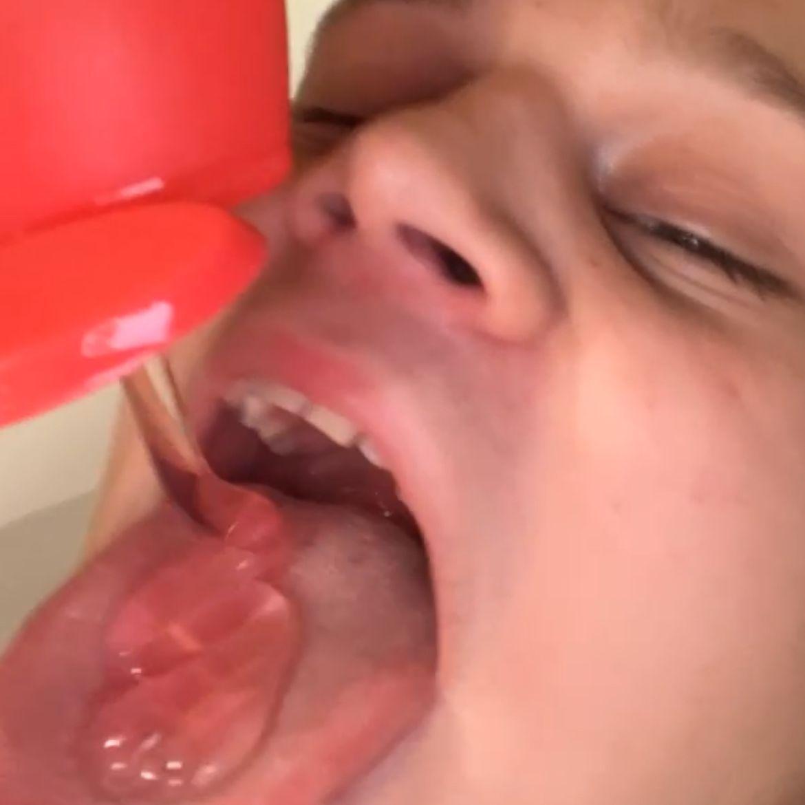 W1sni4a
