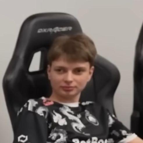 skywhywodker avatar