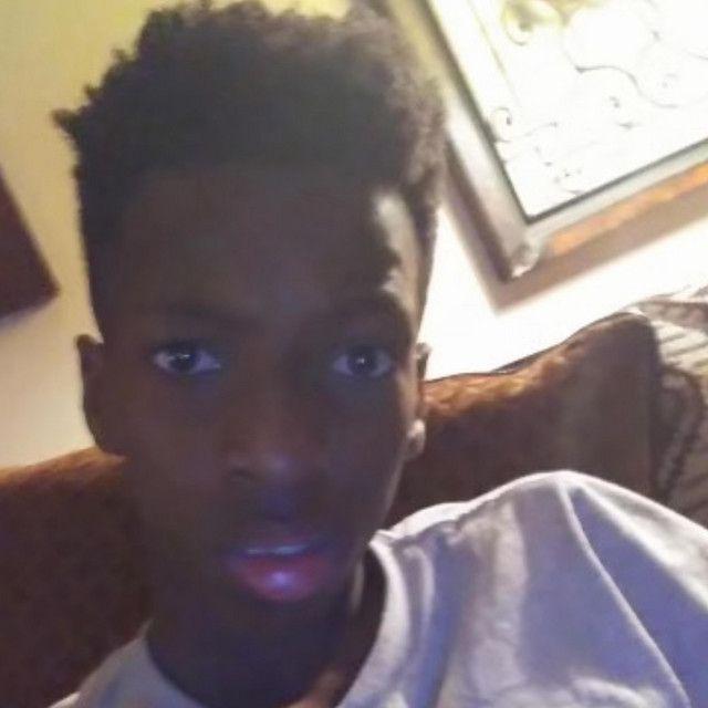 prada_sad