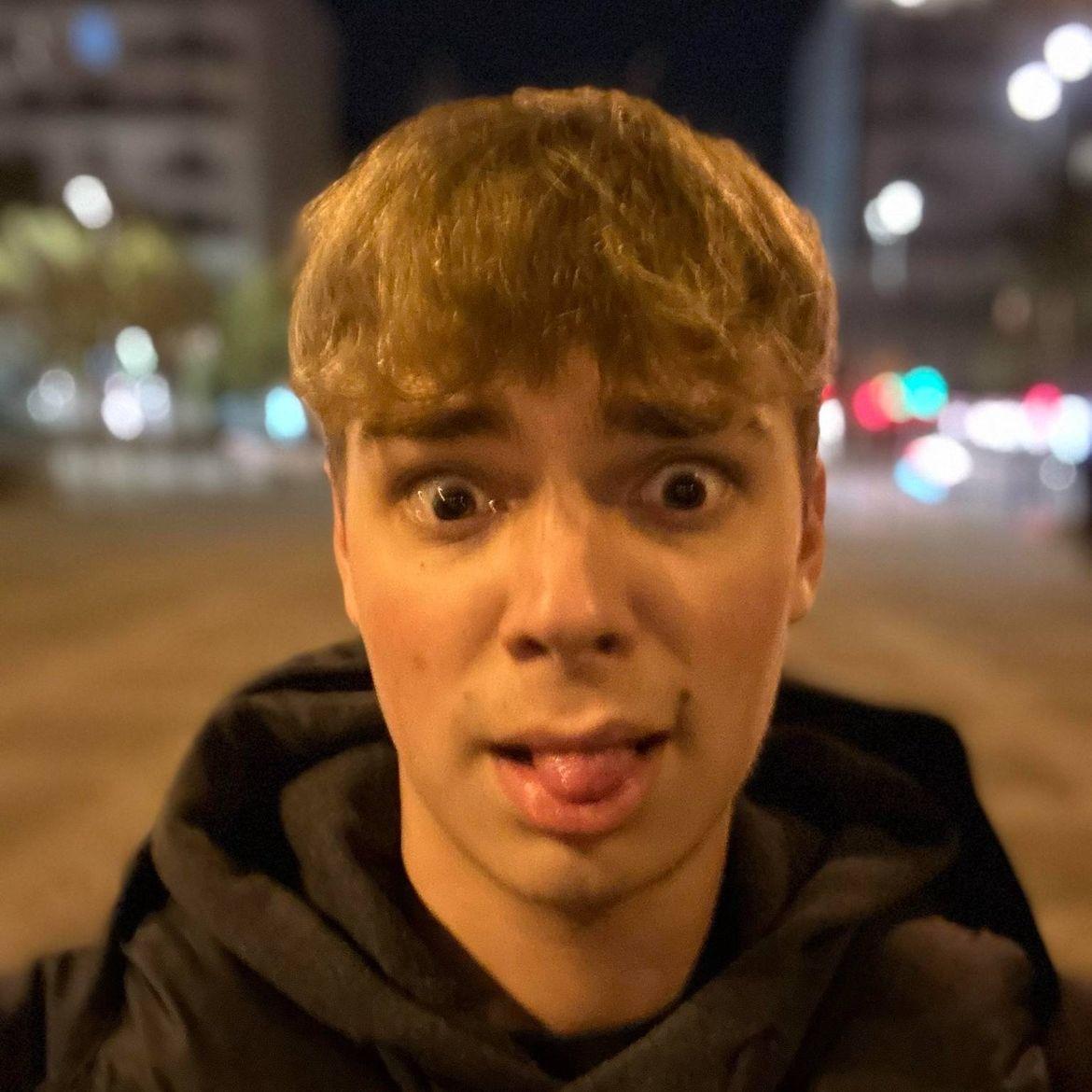 SocziBOSS avatar