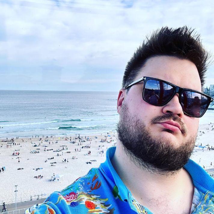 cr33stofek avatar