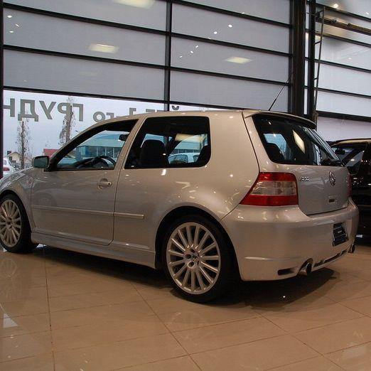 VwGolfR32 avatar