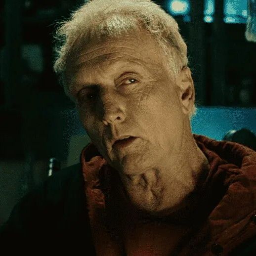 Tobin_Bell