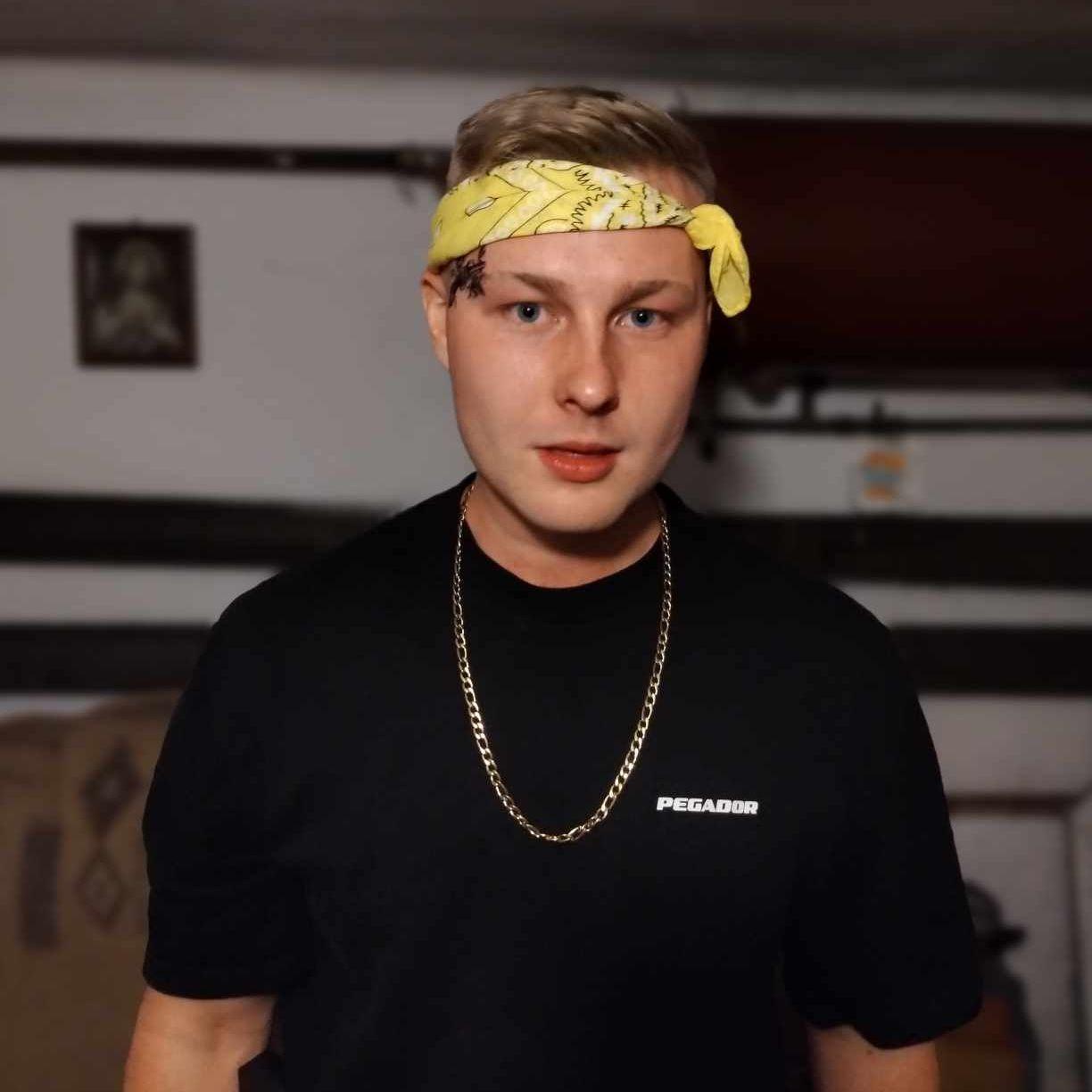 MllodY666 avatar