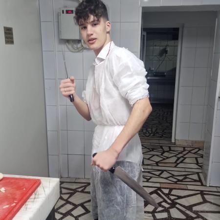Adi_olx