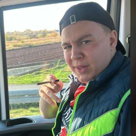 AntekFerrari avatar