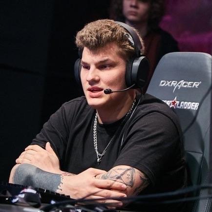 Oscar777447 avatar