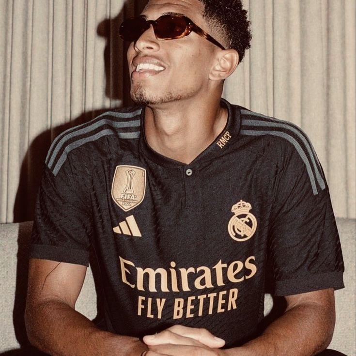 -dMxKING avatar