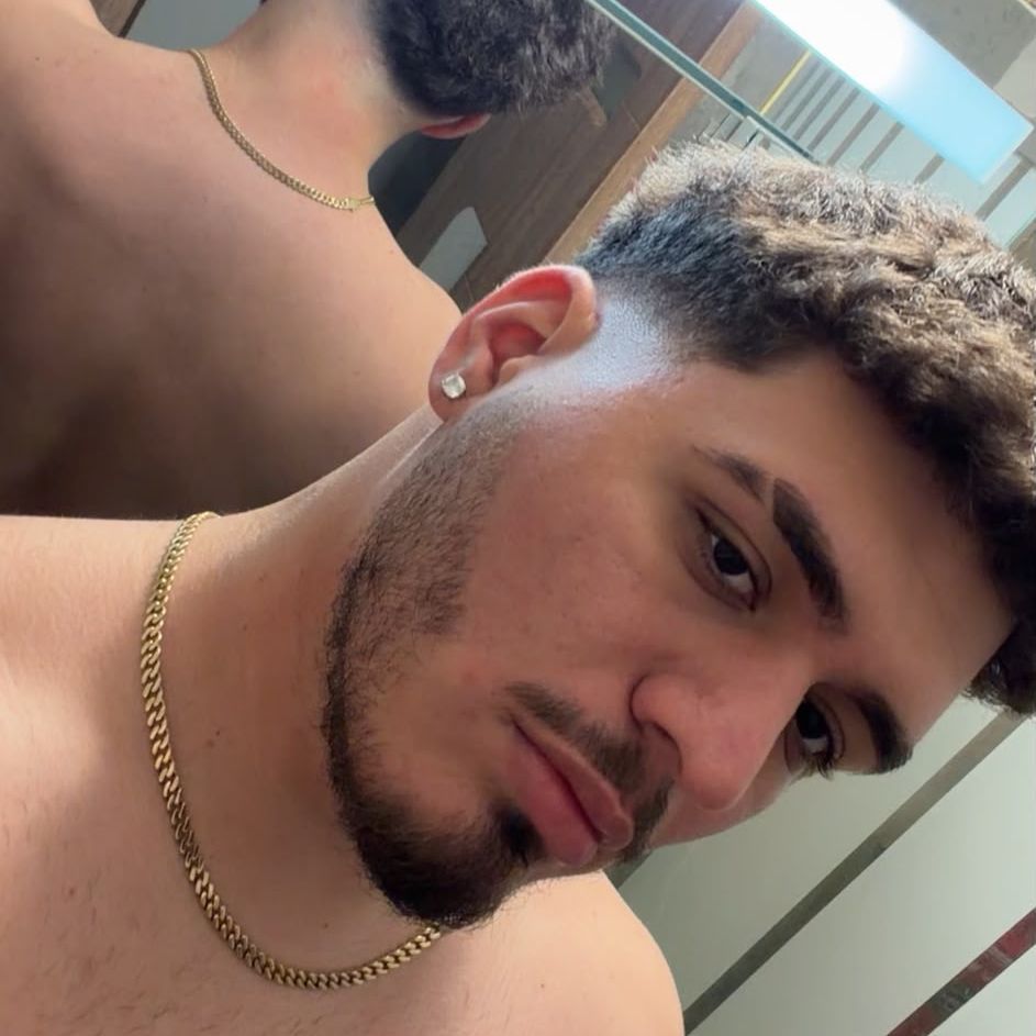 ianisM5 FACEIT avatar