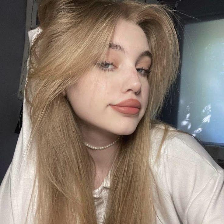 AkHmAt228 avatar