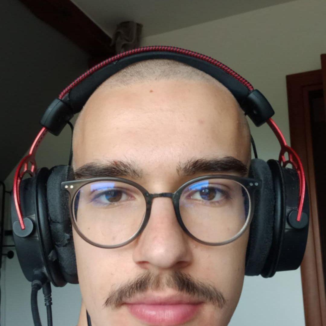 Mamek19 avatar
