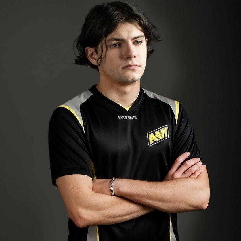V3RS0S avatar