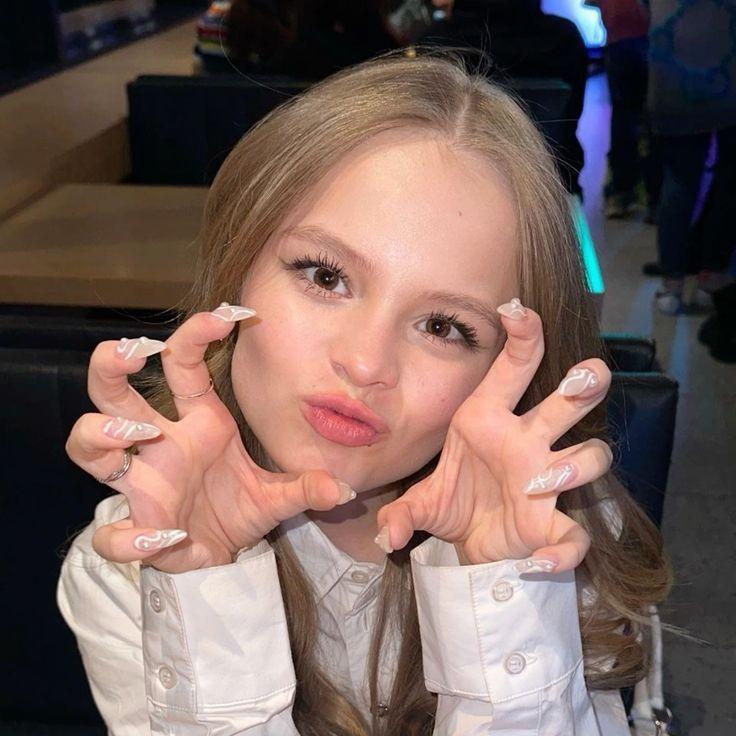 Sasha666 avatar