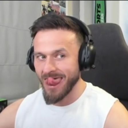 p0v1la5 FACEIT avatar