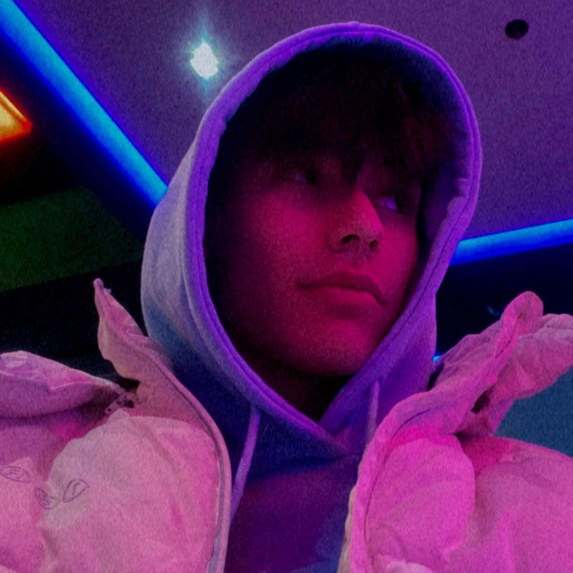 -dragos2k avatar