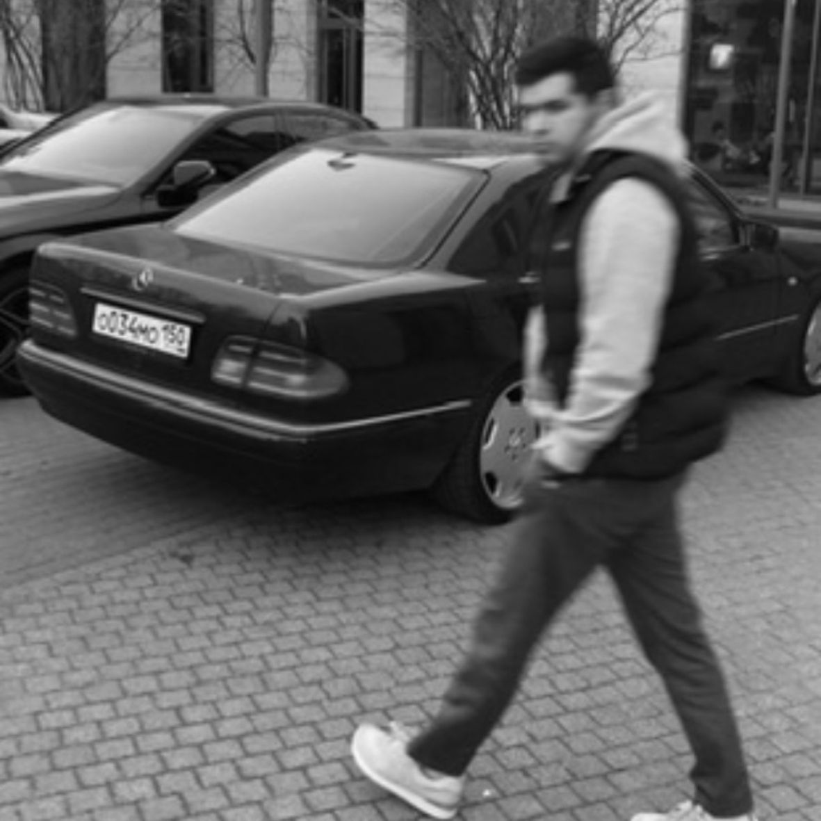 kl0n_