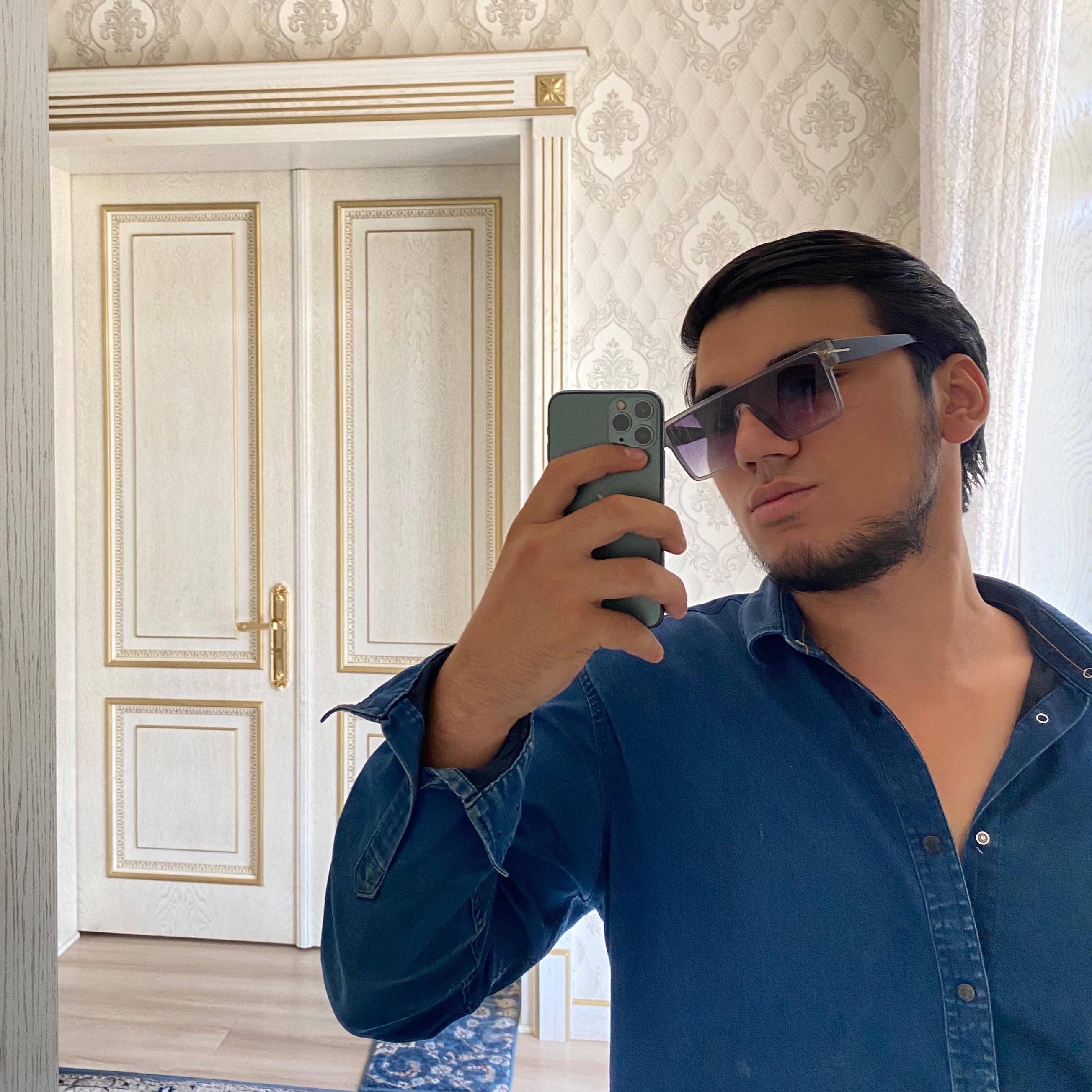 VNMGOLDFAKE avatar