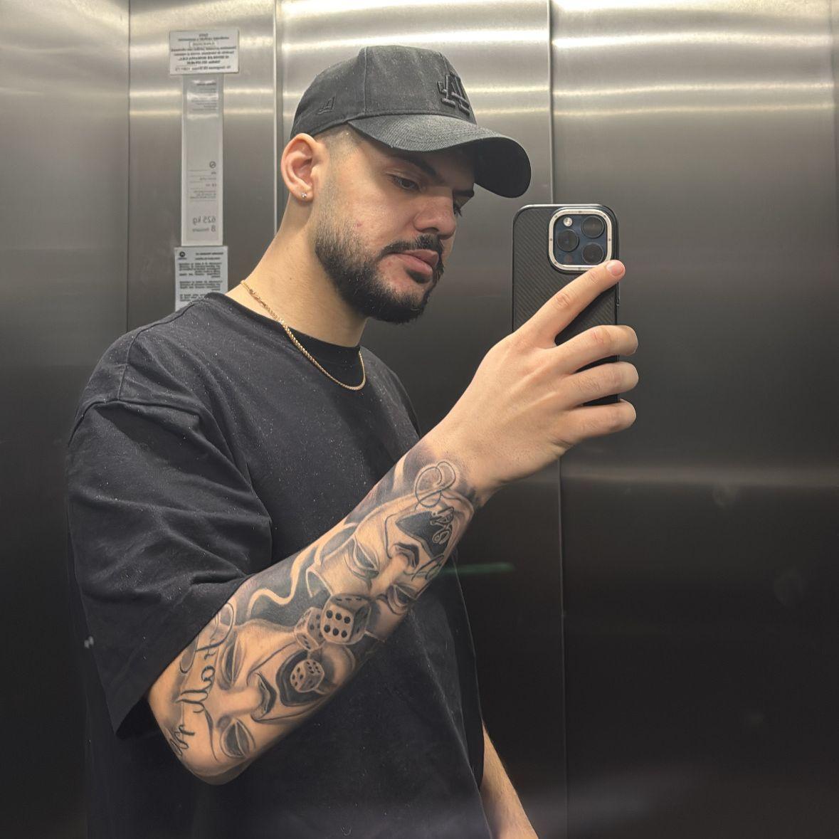 erick1 avatar