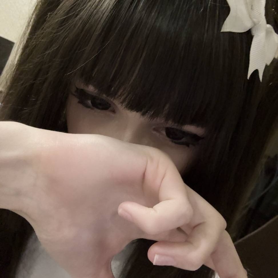 h3ttly-_- FACEIT avatar
