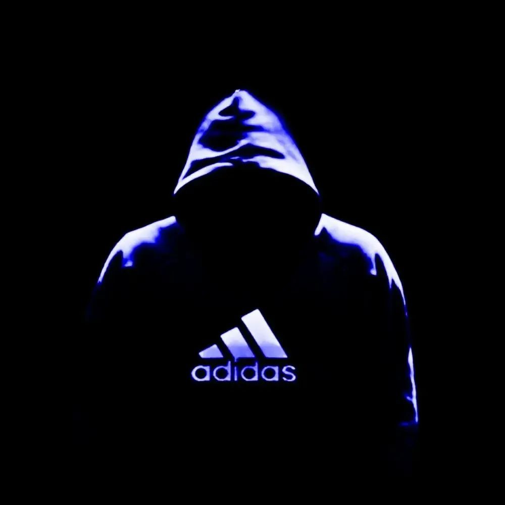 team_XyL1gaN4eG