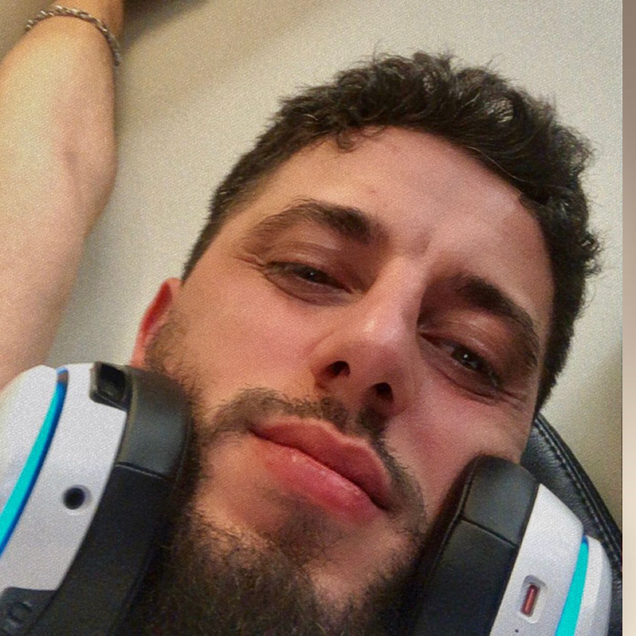 FR1ZZZAA avatar