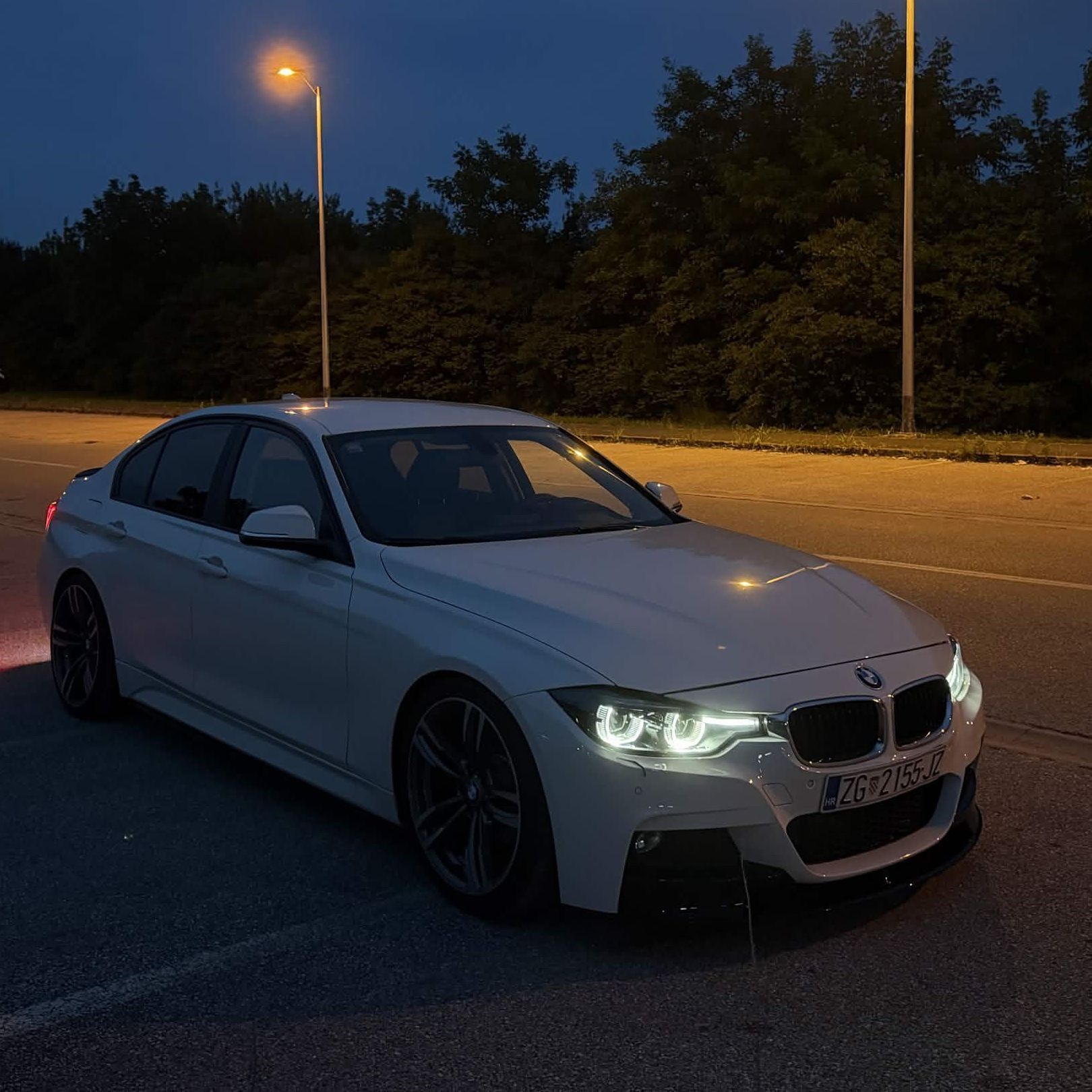 318d