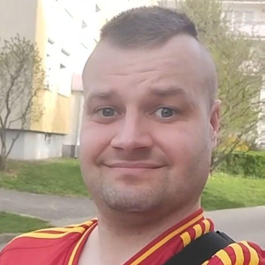 FJAKFTOREK avatar