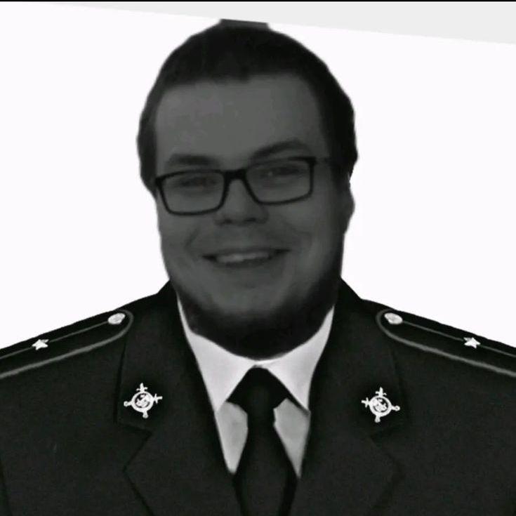 MaksShostak