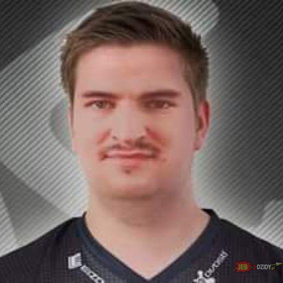 Yreujs