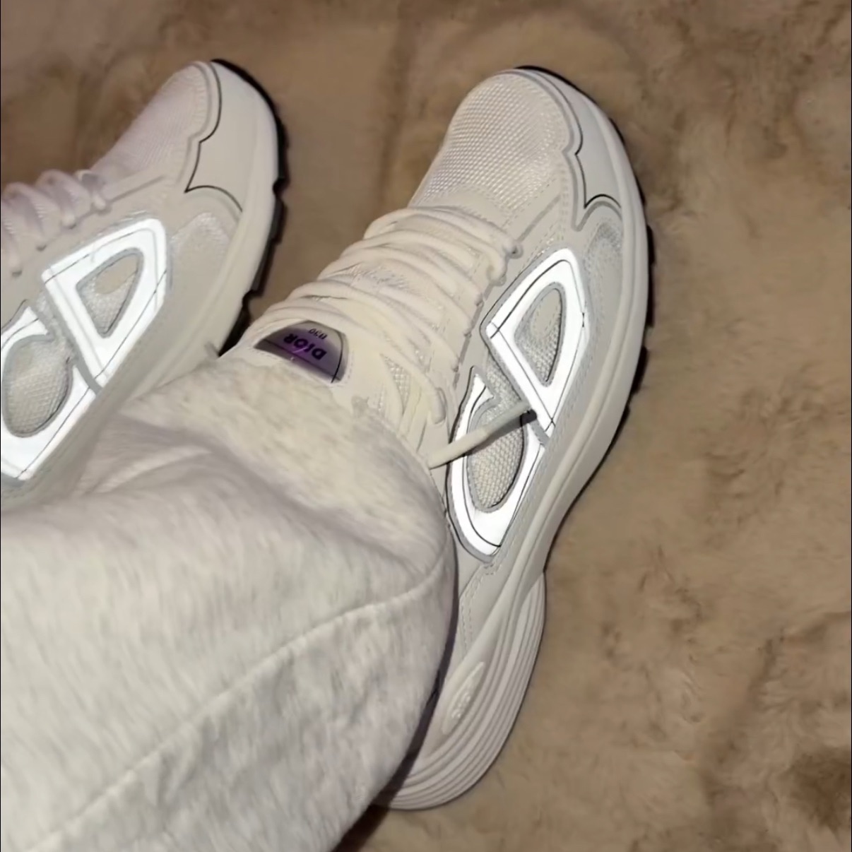 XNeoX69