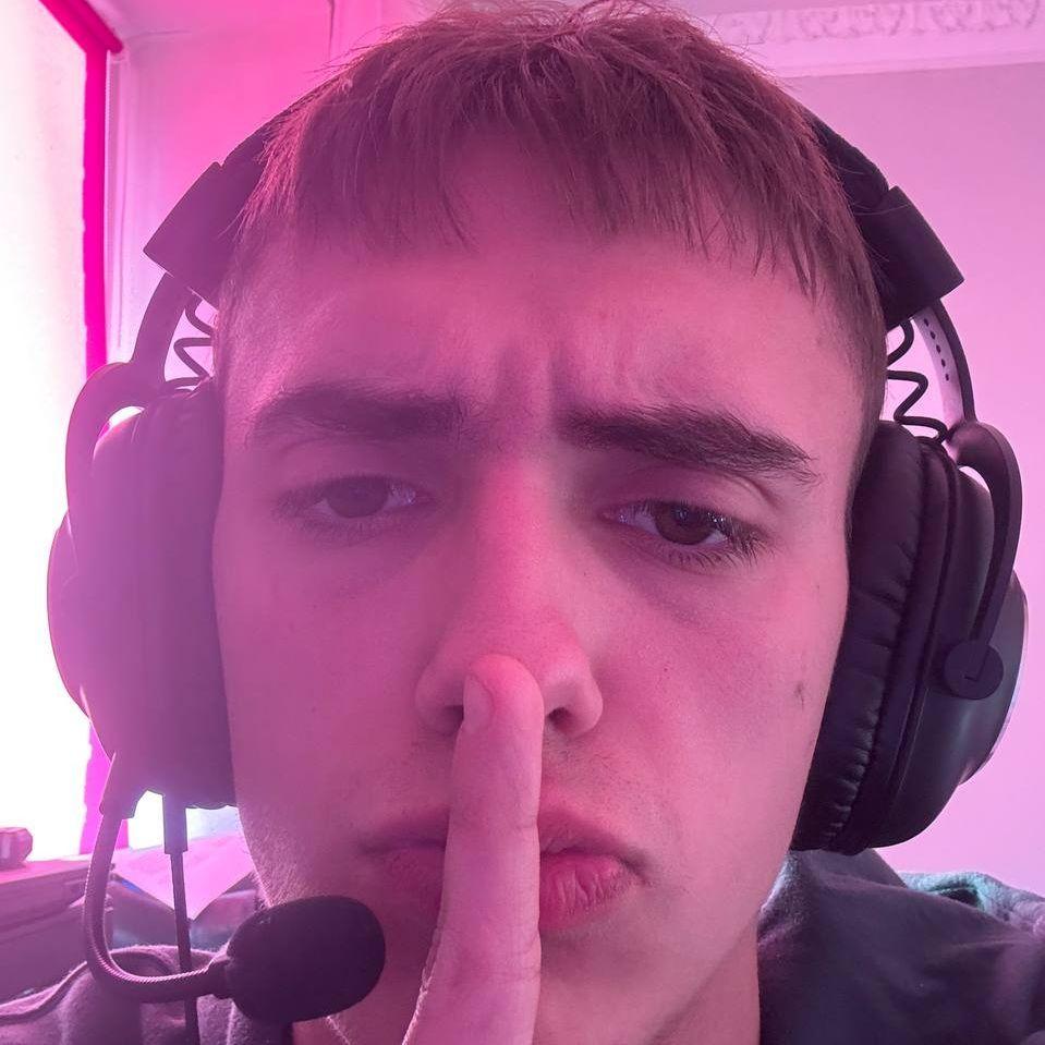 v3t0 avatar