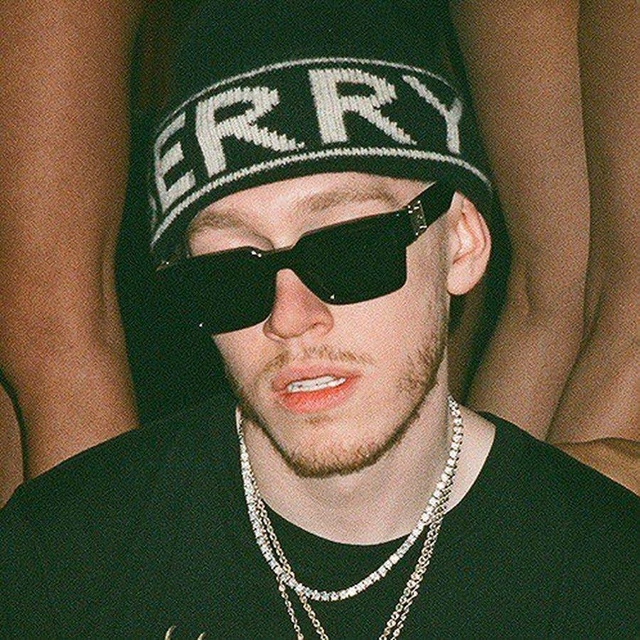 SUMMZIK avatar