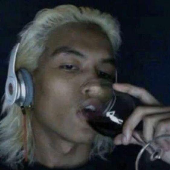 Jetmaximchik avatar