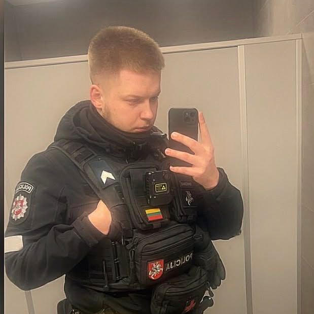 team_Deivuks6