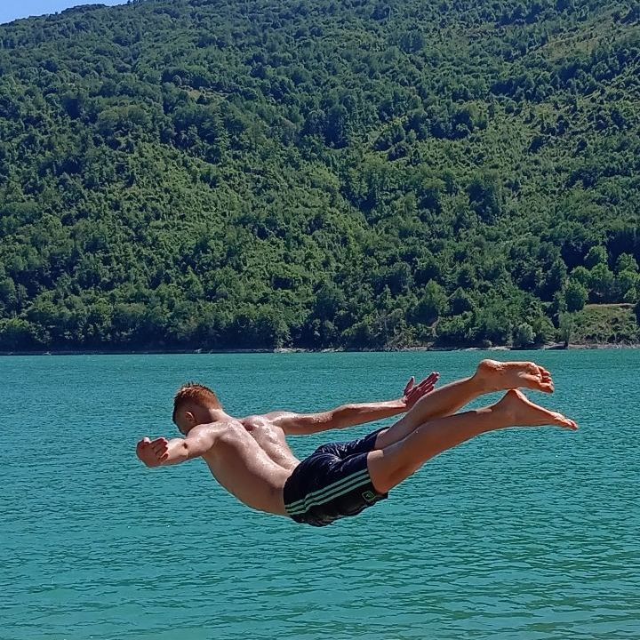 Alli11