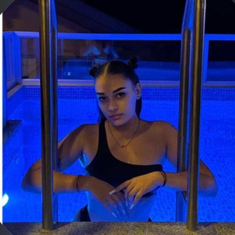 YanniSabie avatar