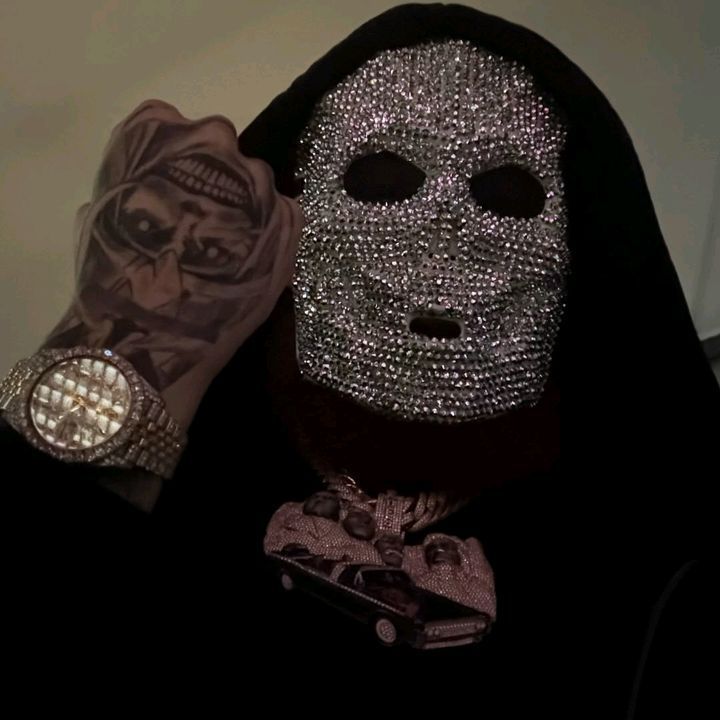 Bl4nk10