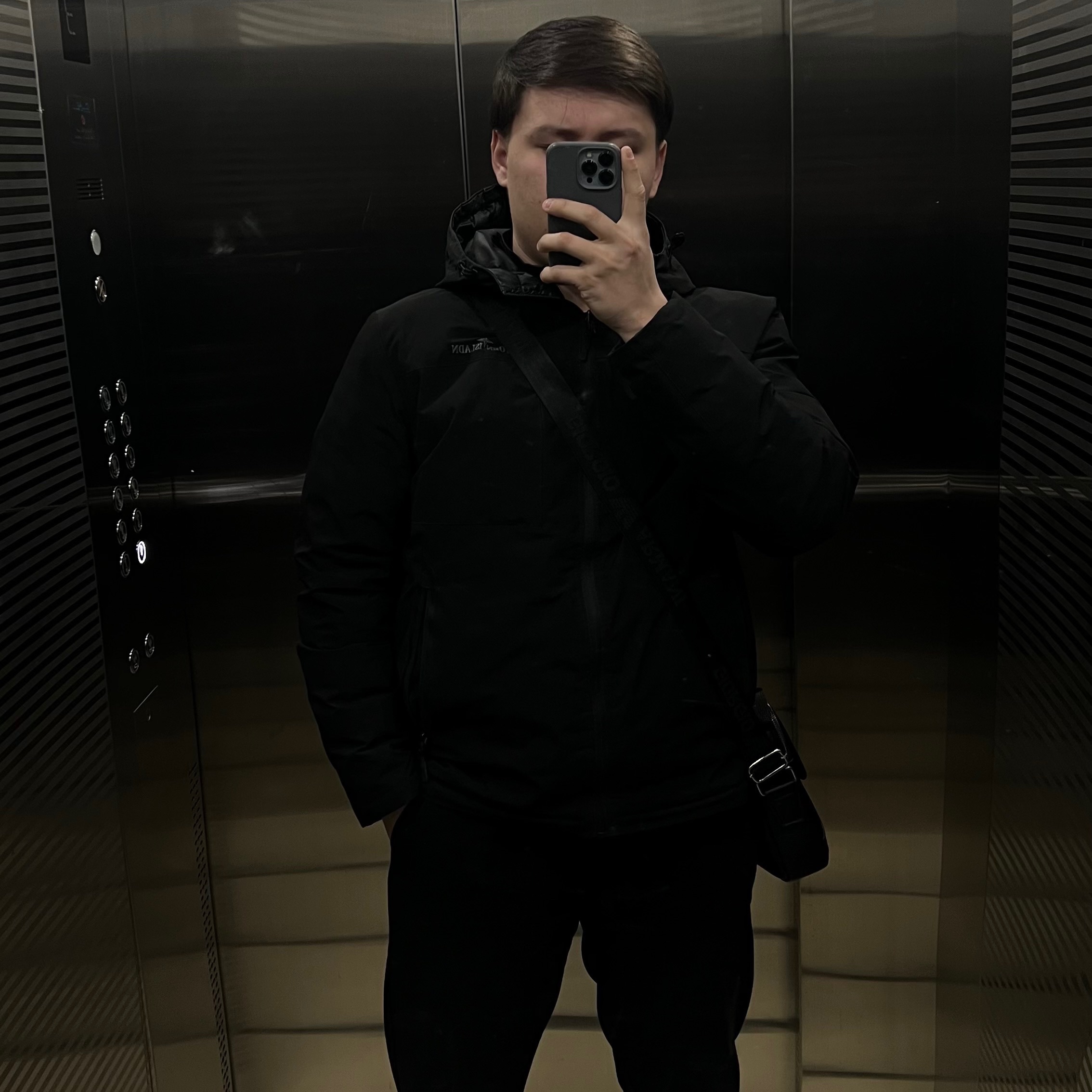 -BZR7