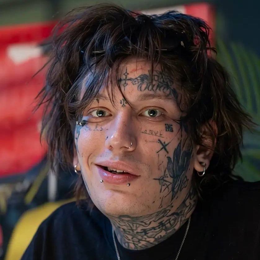 bladeprada_