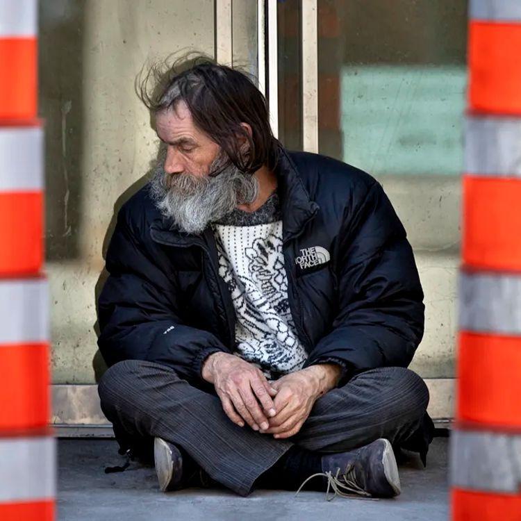 10Homeless avatar