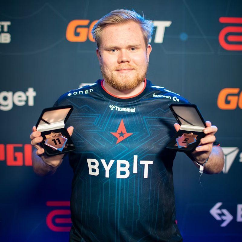 Magisk_07 avatar