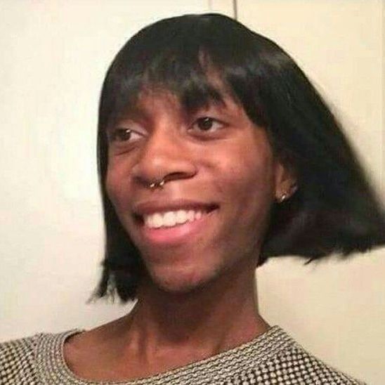 Naira00