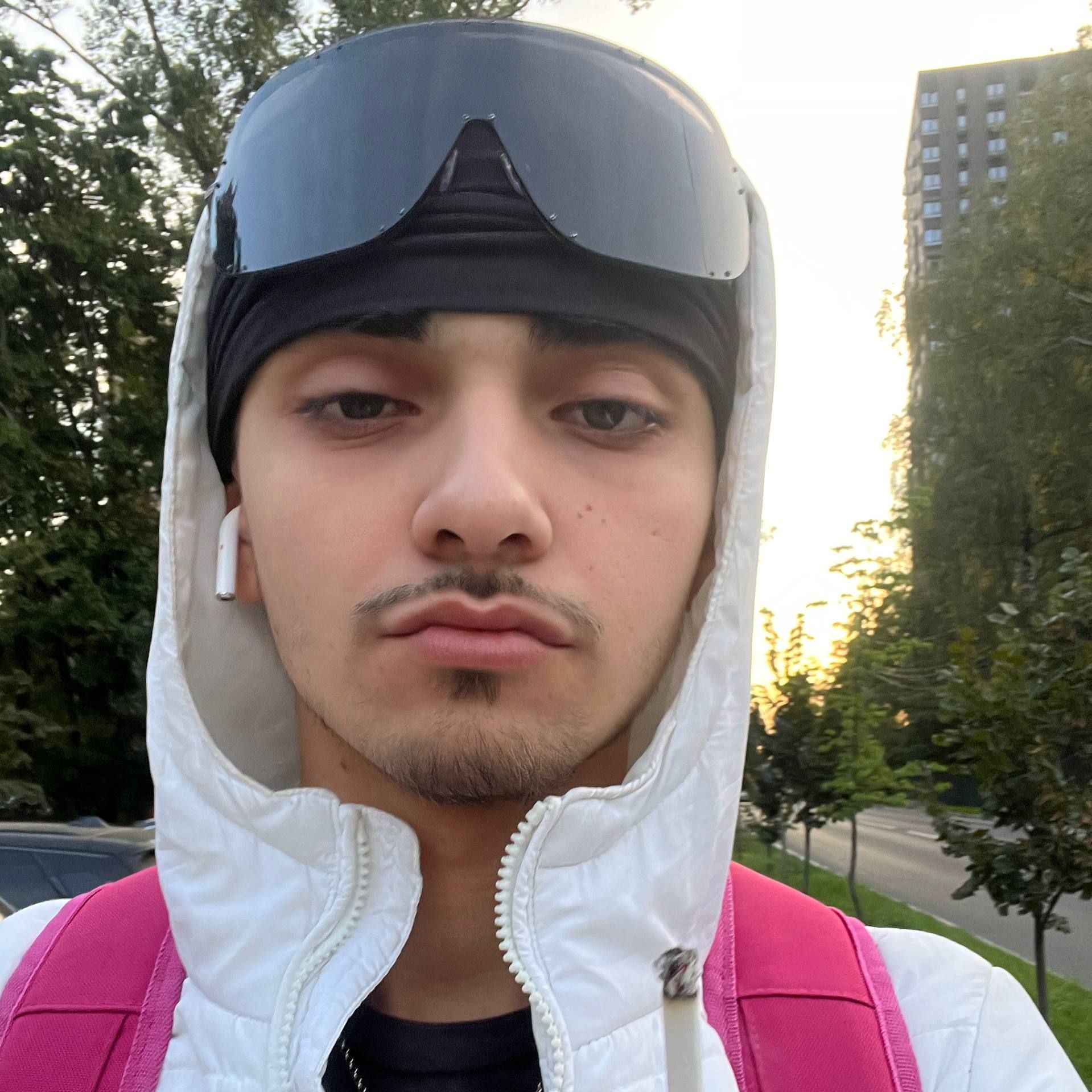 k0H4EHHbiY