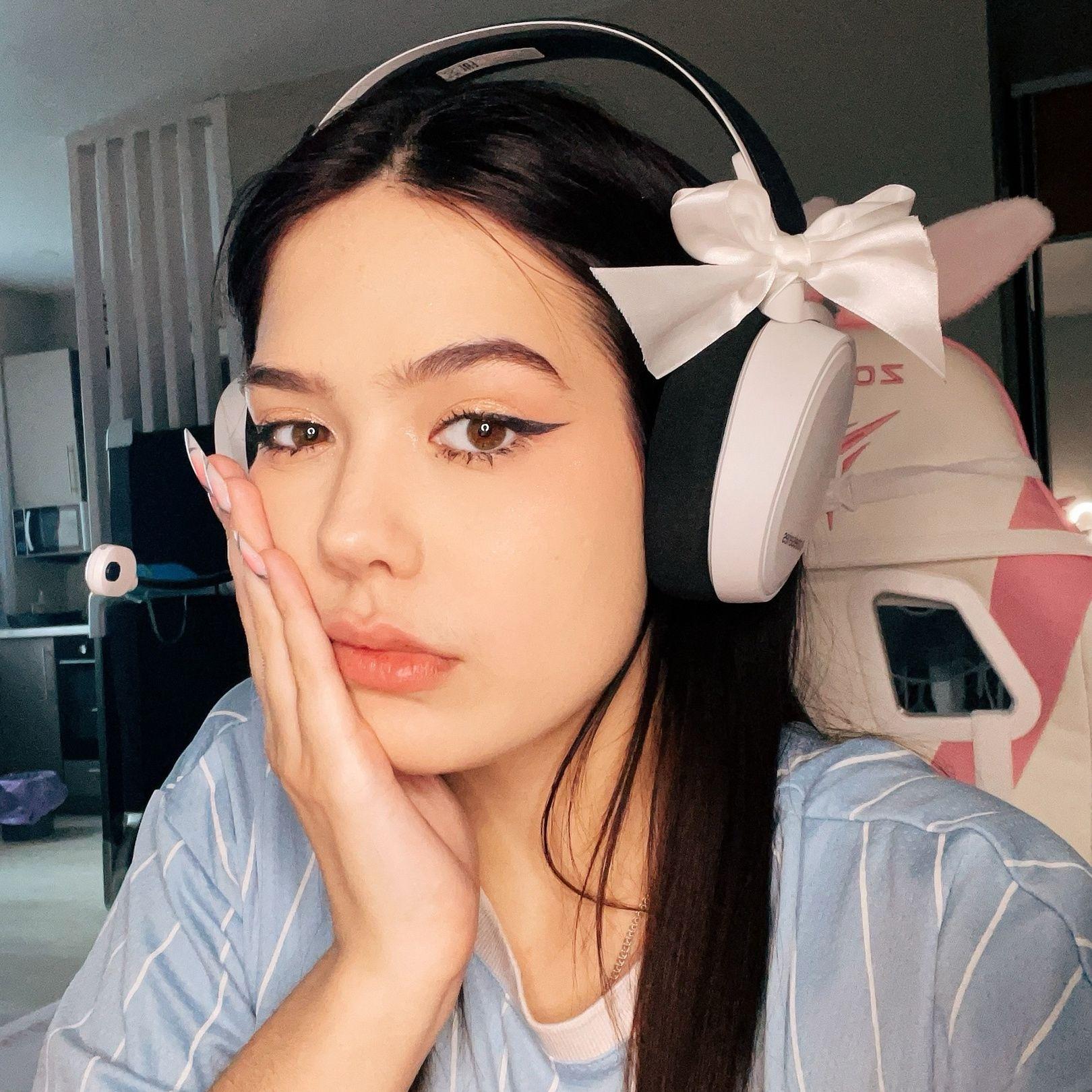 viki_uym