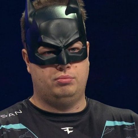 mikoluk20 FACEIT avatar
