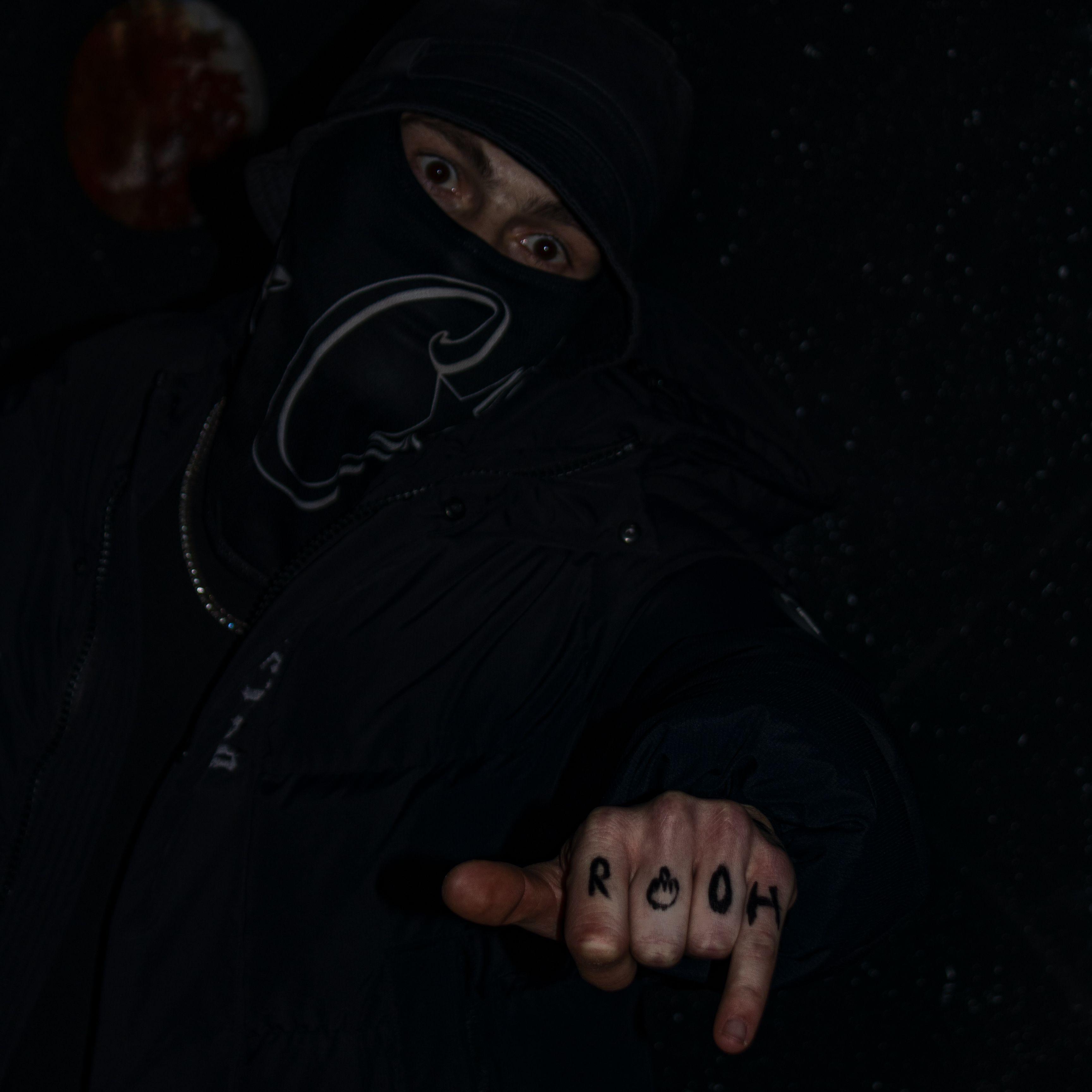 TH3R0S42