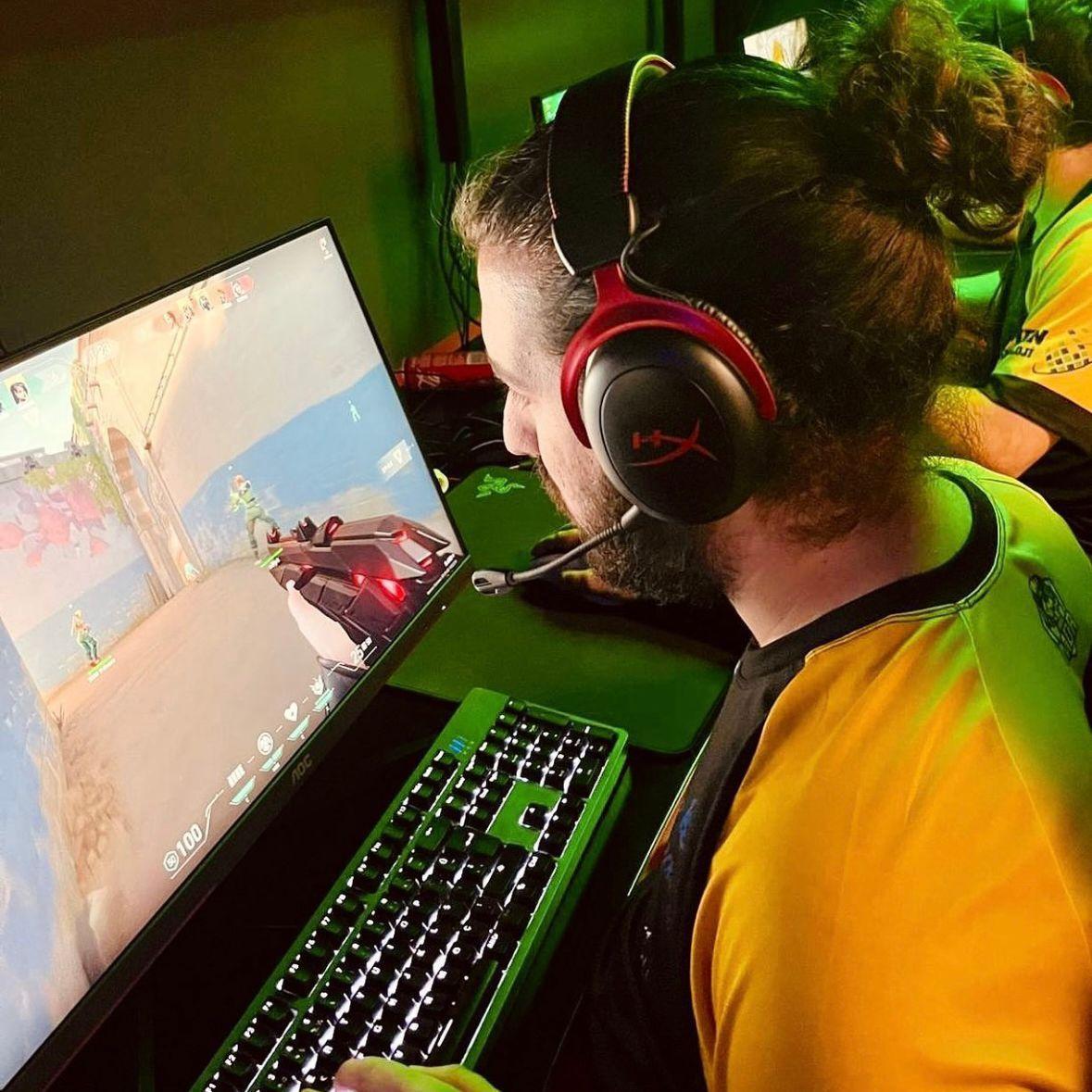 Guzy9 avatar